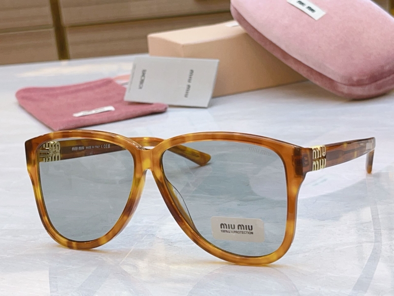 MIU MIU